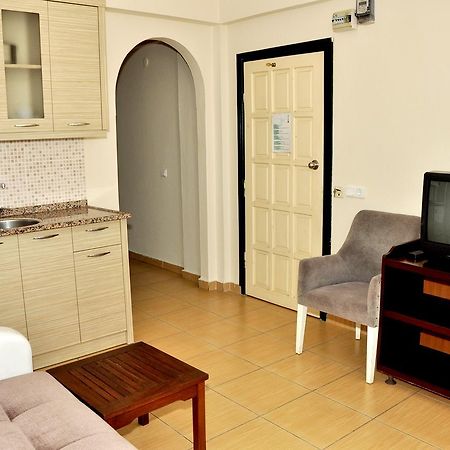 Magi Apart Hotel 阿拉尼亚 外观 照片