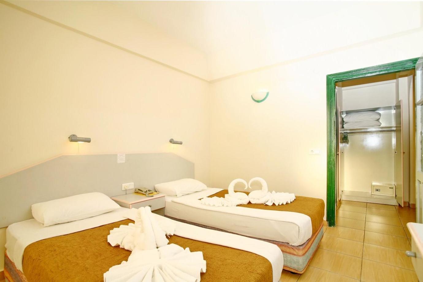 Magi Apart Hotel 阿拉尼亚 客房 照片